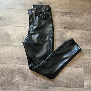 Abercrombie and Fitch Curve Love Skinny High Rise Leather Pants - Size 26 (2)